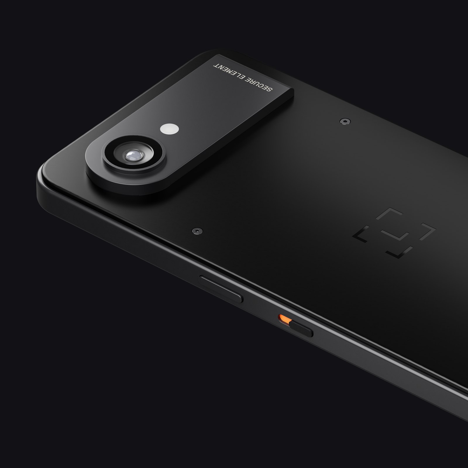 Gros plan du dos de Ledger Atom™ : module Secure Element, caméra arrière et Privacy Switch orange sur la tranche